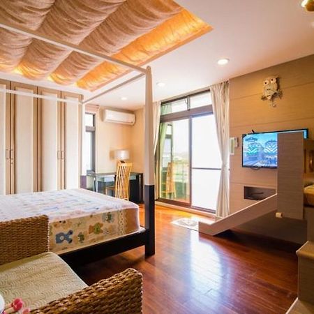 宜人生活溜滑梯親子民宿 Easylife B&B 冬山郷 エクステリア 写真