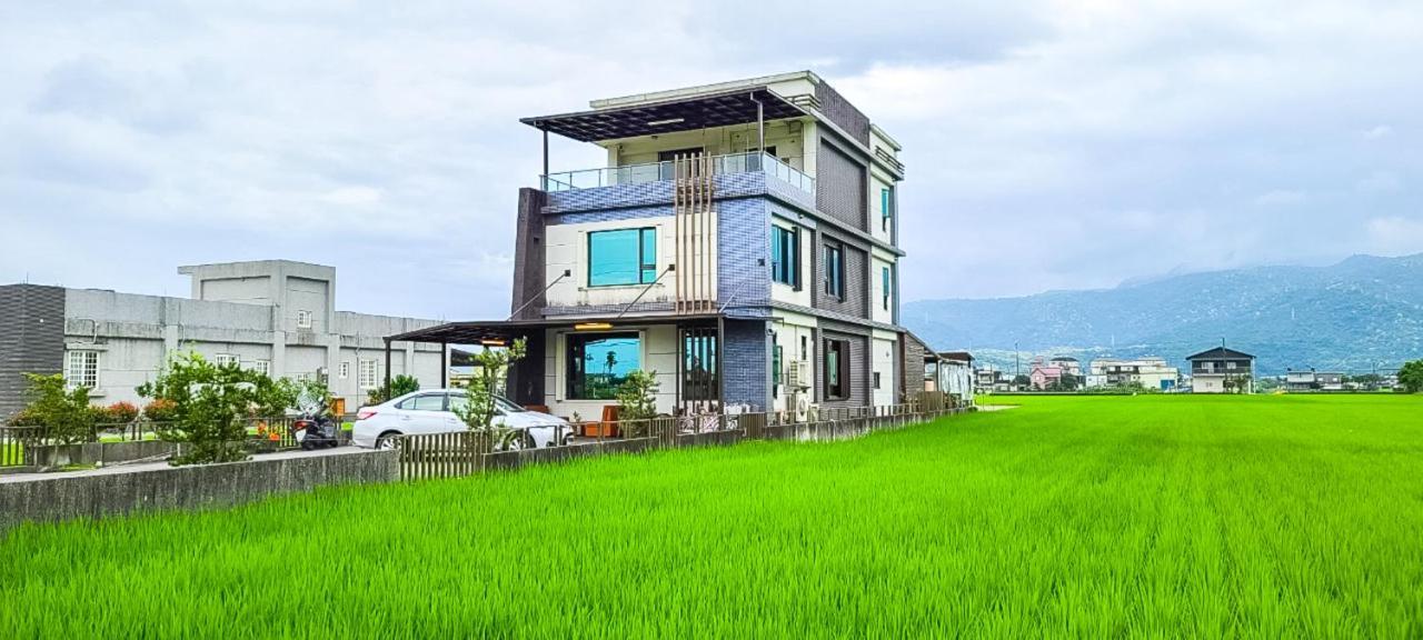 宜人生活溜滑梯親子民宿 Easylife B&B 冬山郷 エクステリア 写真