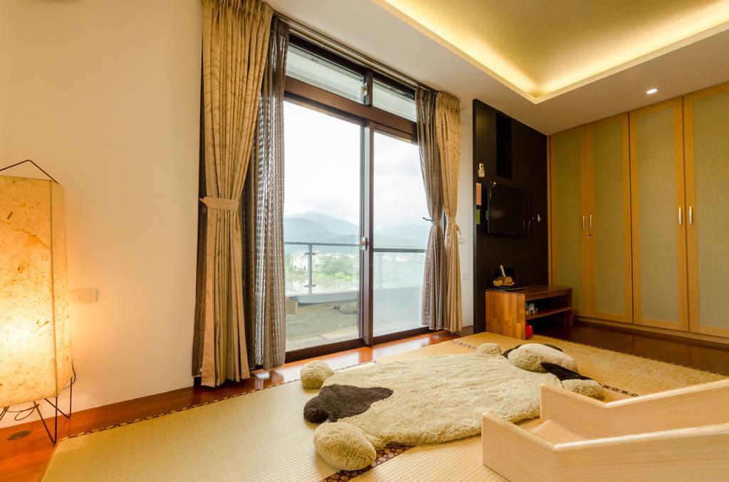 宜人生活溜滑梯親子民宿 Easylife B&B 冬山郷 エクステリア 写真